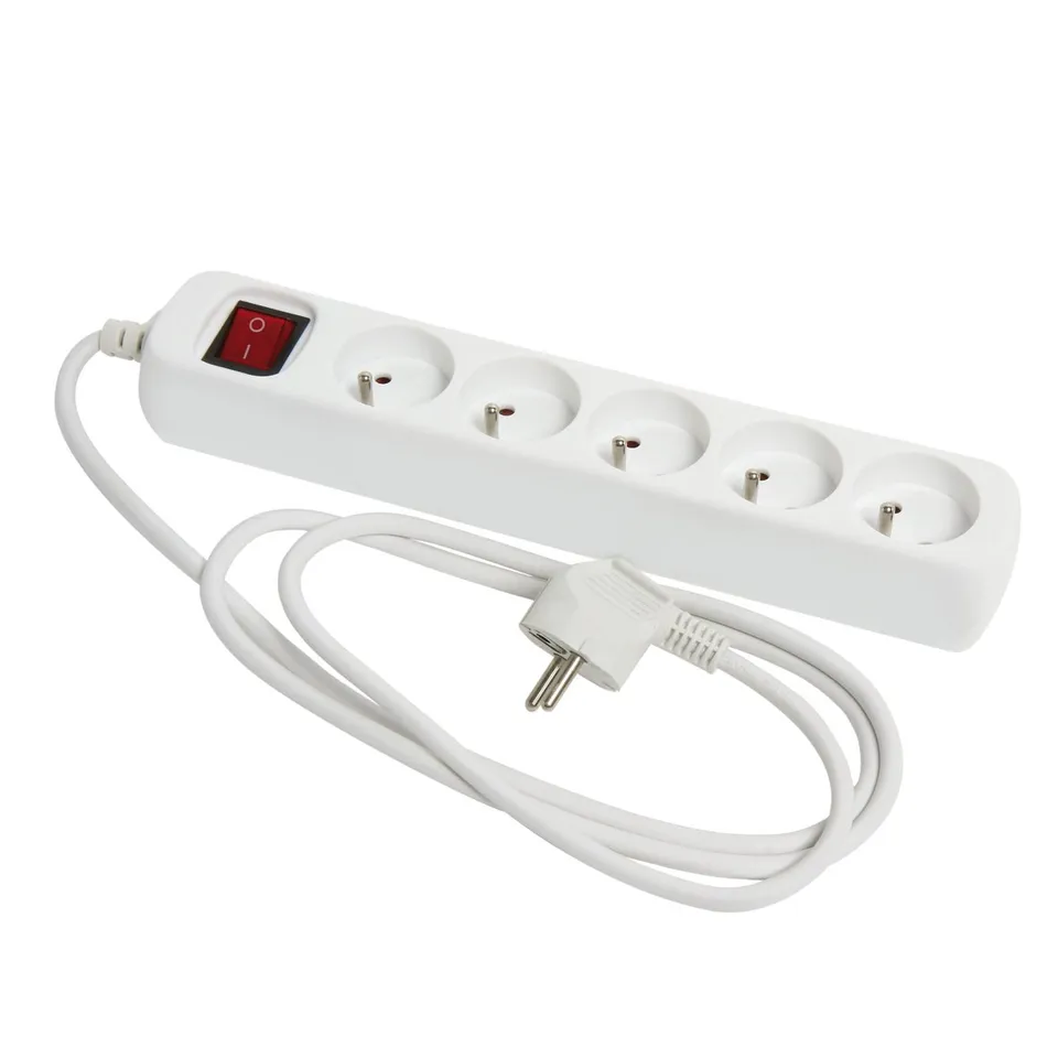 debflex-bloc-5-prises-16a-avec-interrupteur-cordon-1-5-m-blanc image 1