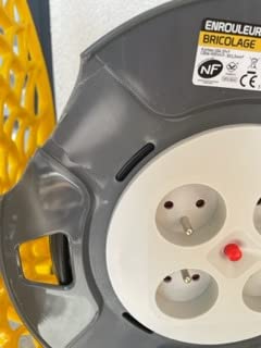 Très bon enrouleur de chantier