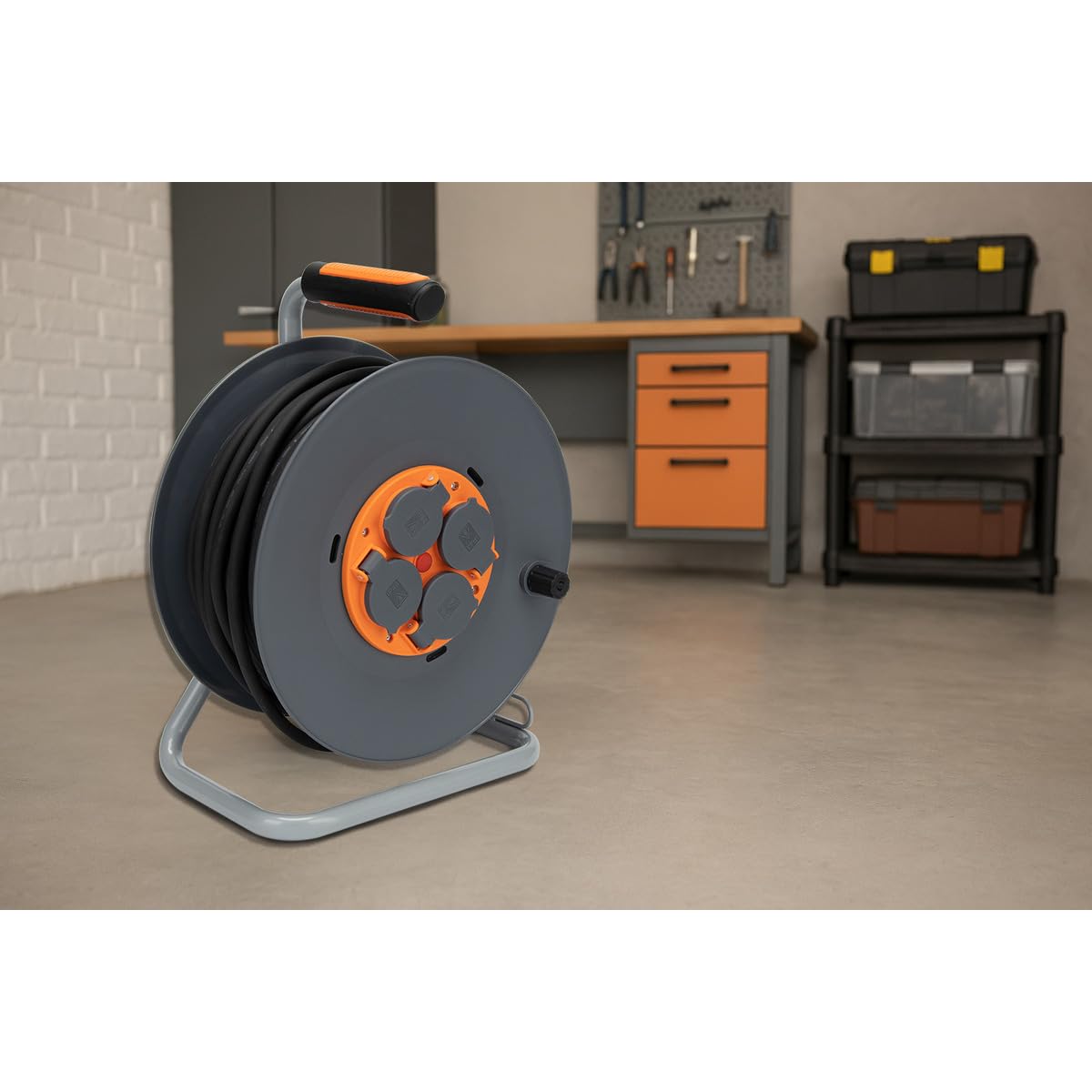zenitech-enrouleur-de-chantier-ip44-4-prises-16a-40m-orange image 2