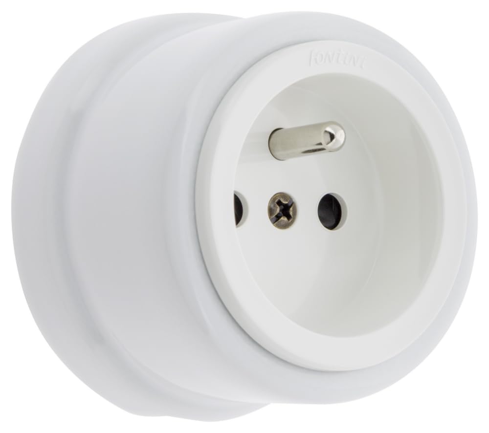 fontini-garby-prise-avec-terre-porcelaine-blanche-16a-250v-saillie image 3