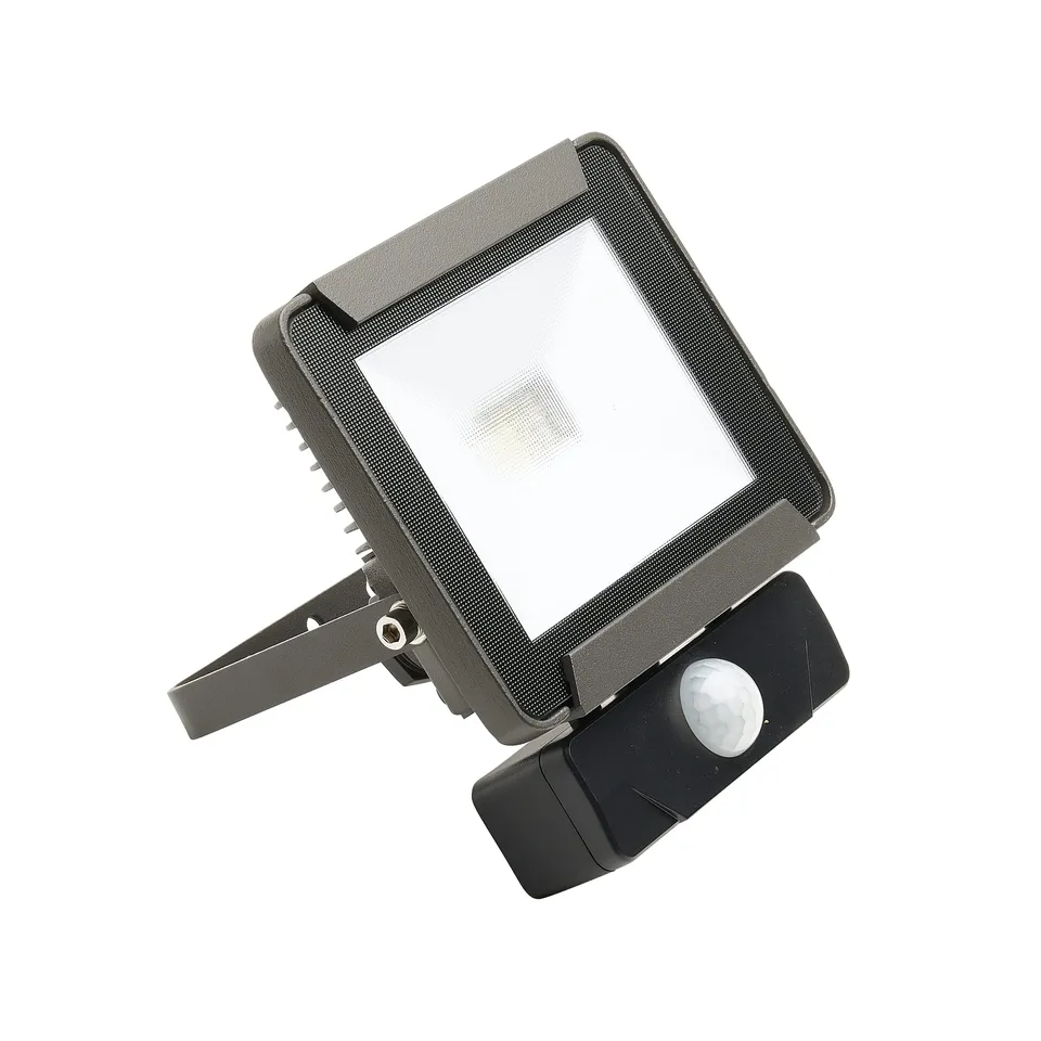 debflex-600041-projecteur-led-ext-rieur-avec-d-tecteur-50w-4000-lm-6400k-ip65 image 1