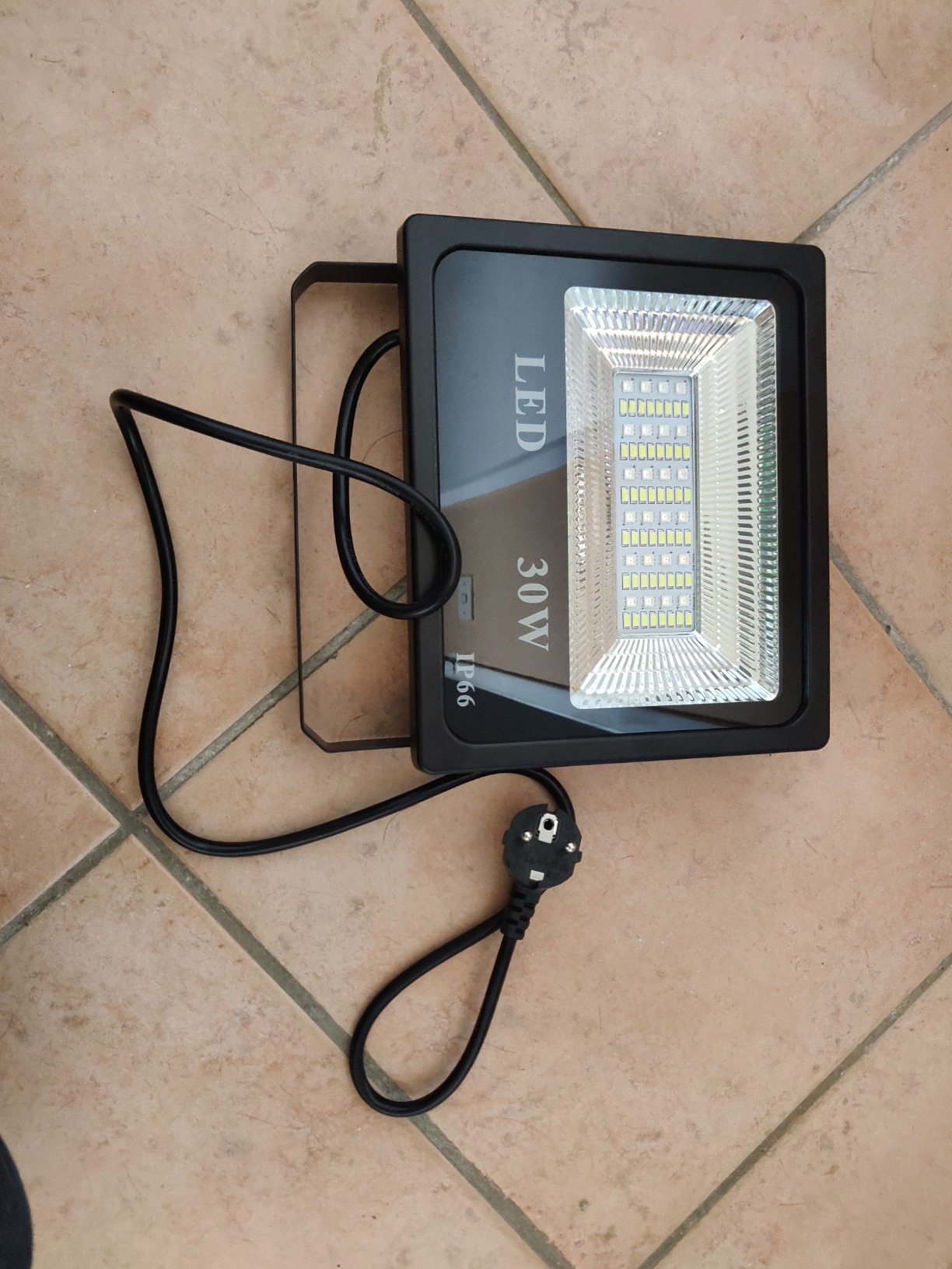 Bien mais télécommande capricieuse