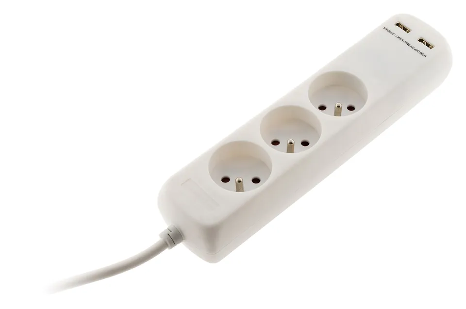 zenitech-bloc-3-prises-16a-2p-t-2-usb-2-1a-c-ble-1m image 1